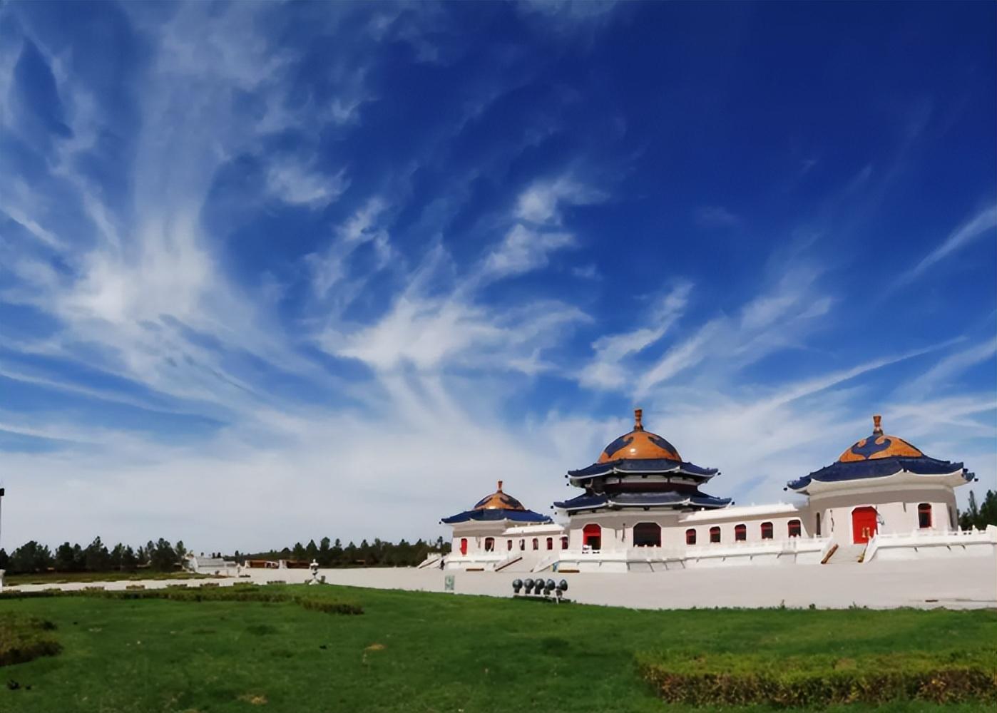 鄂尔多斯的特色美食有哪些（鄂尔多斯小吃美食推荐）(图1)