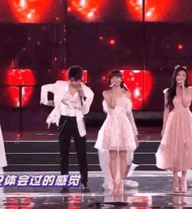 跨年晚会假唱明星有哪些（跨年晚会明星假唱盘点）(7)