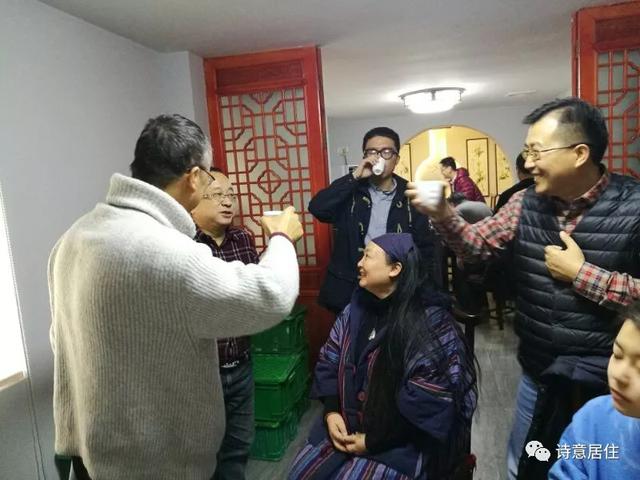 在线漫画阅读百年漫画网（天天漫画网全世界都在看他的漫画）(5)