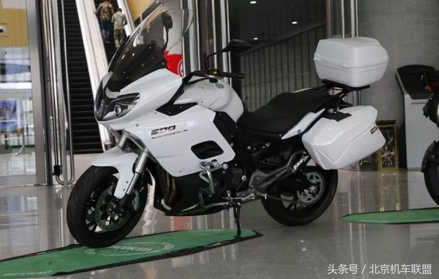国产十大最好的摩托车排行（盘点国产最贵摩托车TOP20）(33)