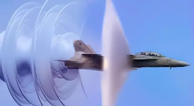 1马赫的速度是多少于多少公里（一马赫的速度是多少）(图3)