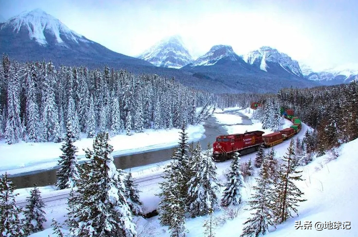 加拿大全球第二的面积（世界第二大面积是哪个国家）(图2)