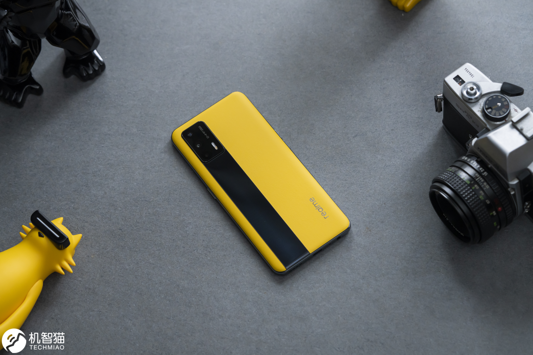 真我gt neo闪速版值得买吗(真我gt neo闪速版参数评测)(图1) 真我gt neo闪速版值得买吗(真我gt neo闪速版参数评测)(图1)