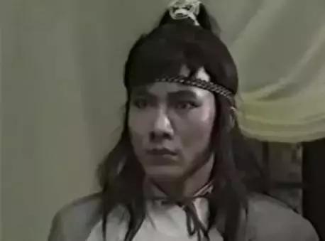 江湖恩仇录主演名单（江湖恩仇录边拍边换男女主甚至导演）(14)