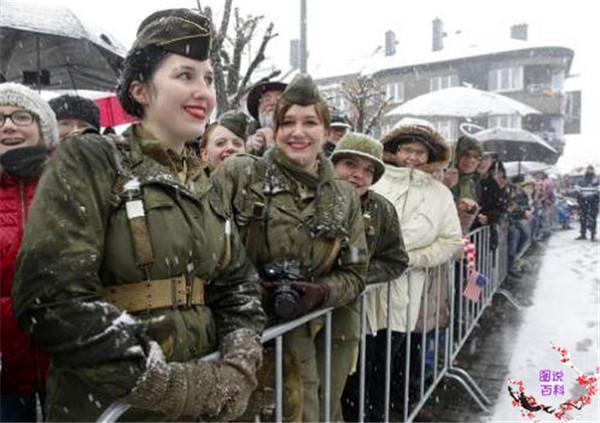 推荐几部丛林大战的大片(10部野外丛林作战电影)(2)