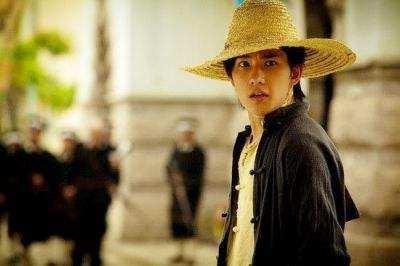 杨洋演的十部电视剧（21岁杨洋拍抗日剧）(4)