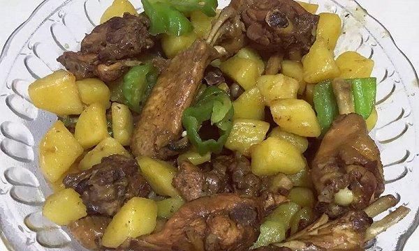 公鸡怎么做好吃,公鸡怎么做好吃