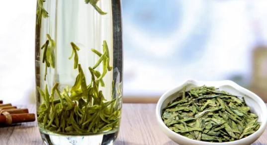 我国著名的绿茶有哪些,我国是茶叶的故乡,绿茶是最古老的品种,是我国品种最多图9