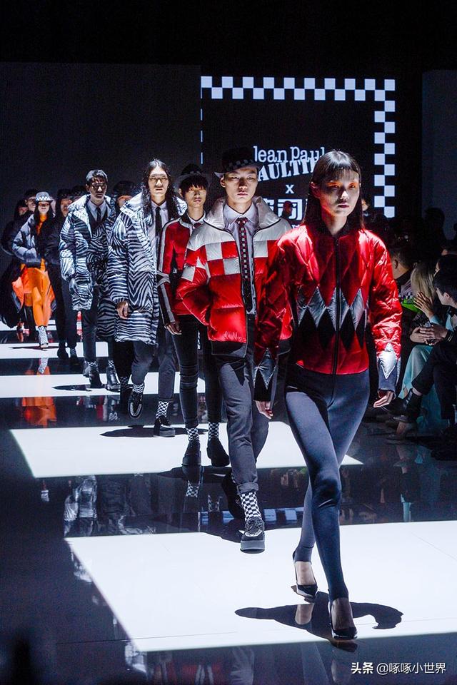 动漫ip联名品牌(服装品牌齐玩联名)(2)