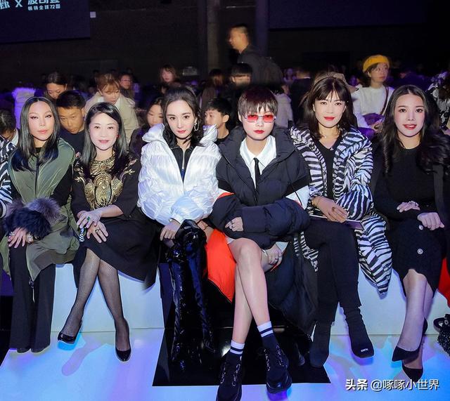 动漫ip联名品牌(服装品牌齐玩联名)(1)