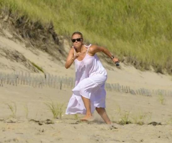 黑寡妇惊艳写真斯嘉丽（发福照被说像小李子）(4)