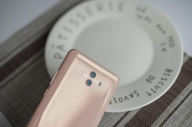 华为mate10参数配置详情(华为Mate10国行深度评测)(13)