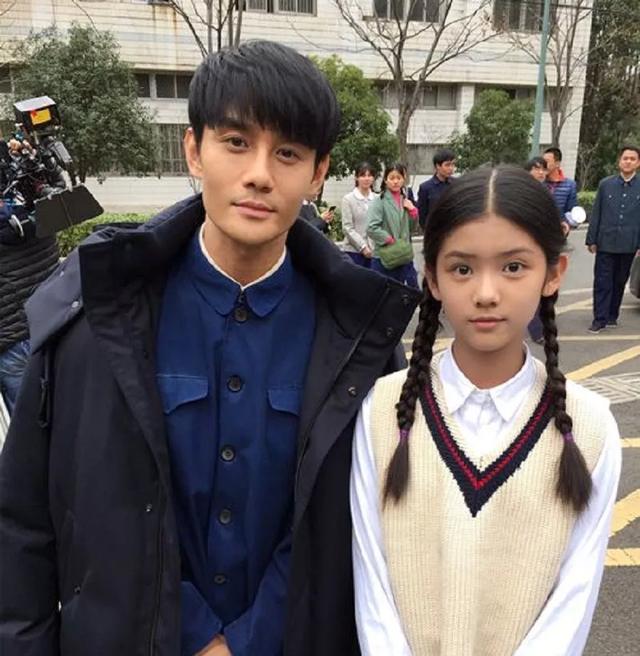 大江大河梁思申和她外公的关系(曾是大江大河甜美梁思申)(17)