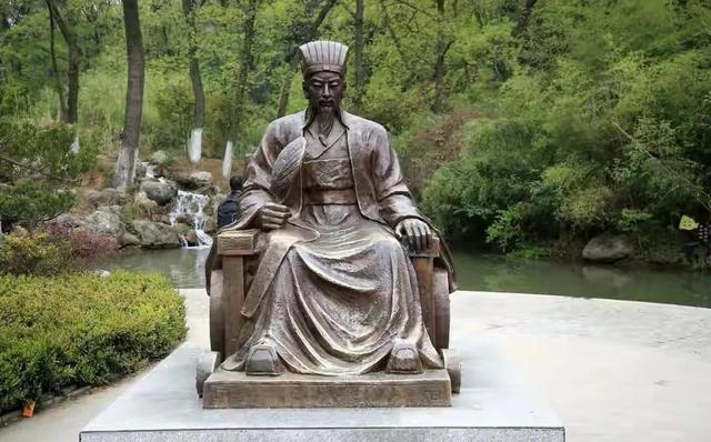 杜甫经典名诗30首（诗圣杜甫十二首经典诗歌赏析合集）(18)