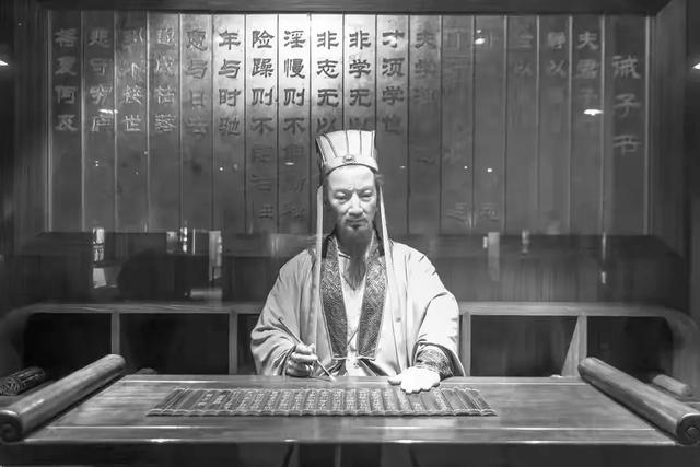 杜甫经典名诗30首（诗圣杜甫十二首经典诗歌赏析合集）(24)