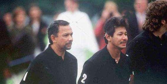 文莱亲王杰弗里后代（曾被评为世界上最挥霍的人）(7)