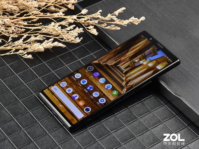 索尼xperia深度评测（还是索尼黑科技有魅力）(1)