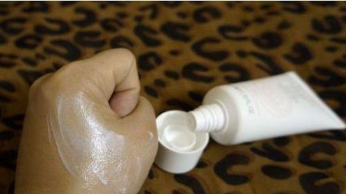 佰草集新七白美白面膜使用方法（好用又防敏的佰草集大白泥面膜）(20)