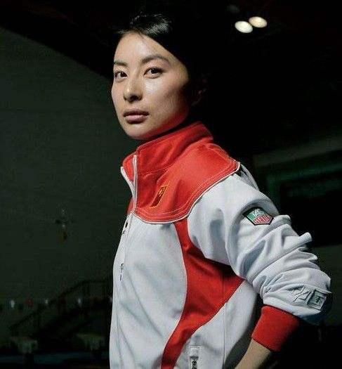 现在郭晶晶与霍启刚婚姻状况（曾经与田亮是金童玉女）(6)