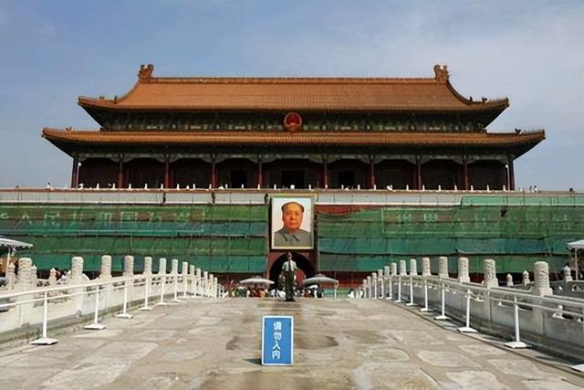 天安门城楼什么时候重建的（将天安门城楼拆除重建）(12)