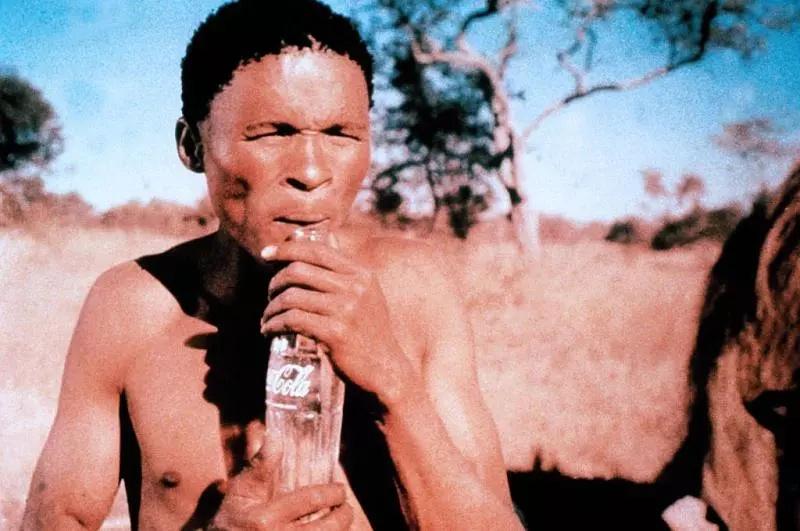 推荐几部笑到肚子疼的电影(二十部让人笑尿的高分爆笑喜剧)