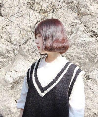 短发女生适合的发型烫发（10款女生短发烫发发型）(4)