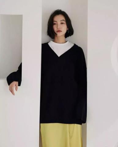 脸大剪什么发型（最适合大脸的流行发型）(52)