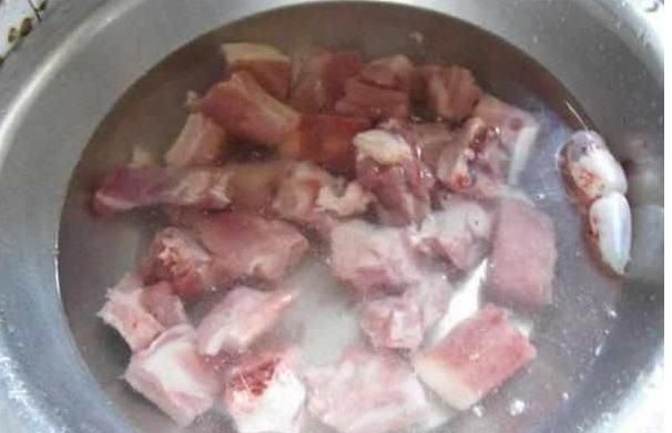 排骨和什么菜搭配炒，炒糖醋排骨有什么好方法炒来好吃？图5