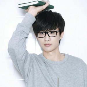 ​红遍半壁江山的五大90后网络歌手(90后网络歌手排行榜)