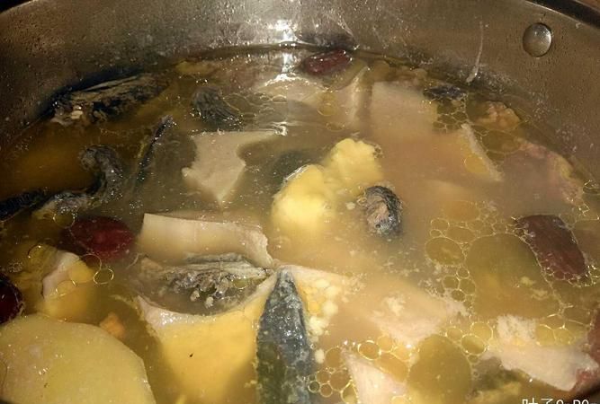 榴莲壳煲鸡汤的做法功效与作用