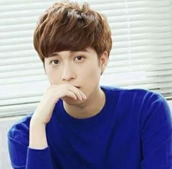 头发多适合的发型，男生头发少，适合剪怎样的发型？图5