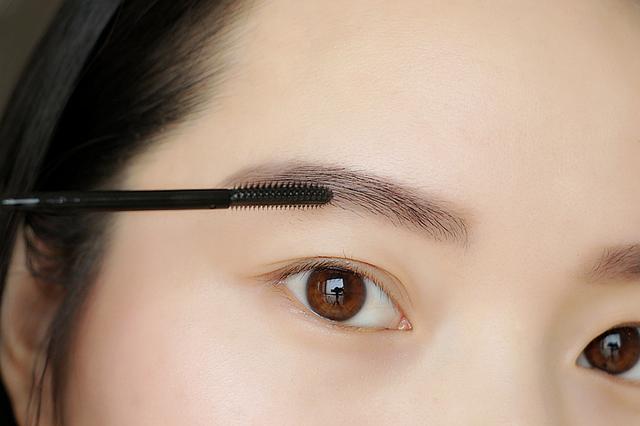 贝玲妃眉毛高光（无眉小尴尬再见啦）(4)