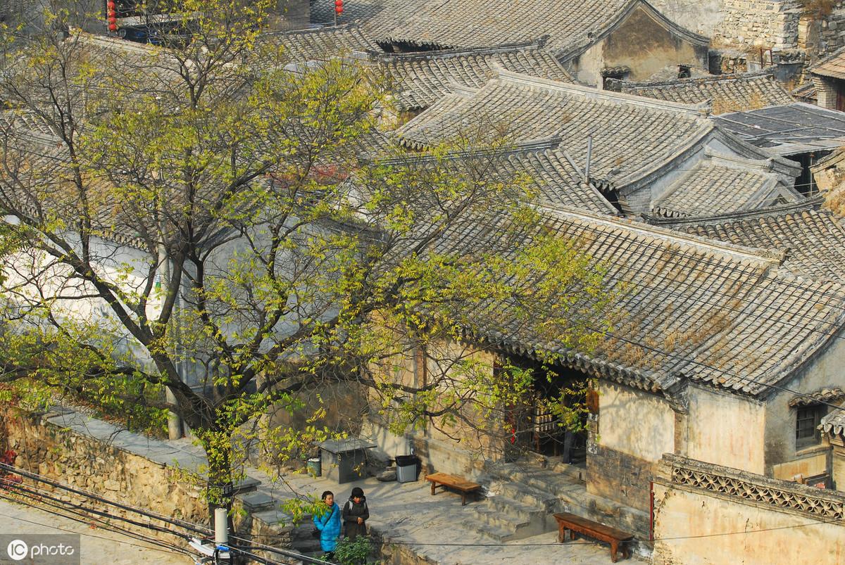 风水大师萧知建简介（全国十大著名风水大师排名）