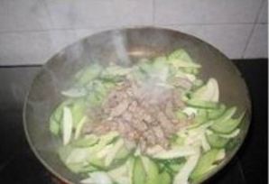 黄瓜和牛肉相克,牛肉和黄瓜能一起吃吗图5