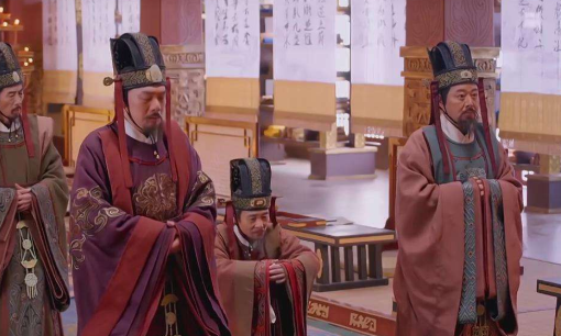 监听则明偏听则暗的意思,兼听则明偏信则暗的意思是什么意思图3