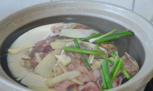 黄甲鱼怎么做好吃,黄甲鱼汤的做法大全家常做法图13