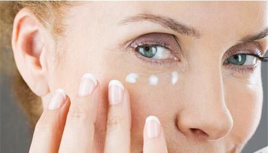 眼霜的使用方法,眼霜的正确使用方法图20