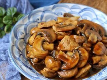 菇怎么炒好吃,白色菌菇怎么炒好吃图14