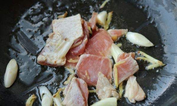 菇怎么炒好吃,白色菌菇怎么炒好吃图18