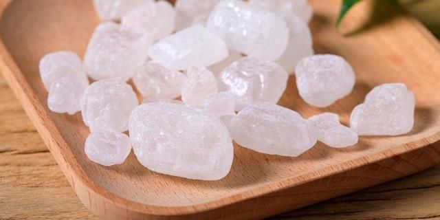 线是用什么材料做出来的,电瓶是用什么材料做成的?图6