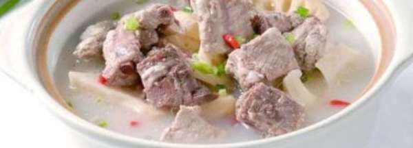 隔夜变酸的汤怎么处理,排骨汤放一天变酸了,怎么办图1