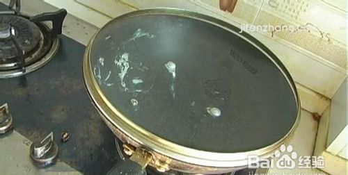 烧烤炉上的油渍要怎么洗干净