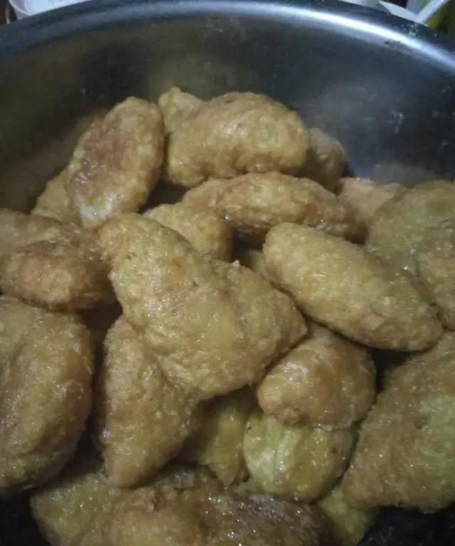 武川县美食，武川凉拌莜面做法？图4