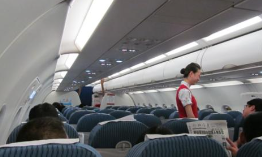 雨伞能托运,雨伞能放在行李箱托运吗?图2