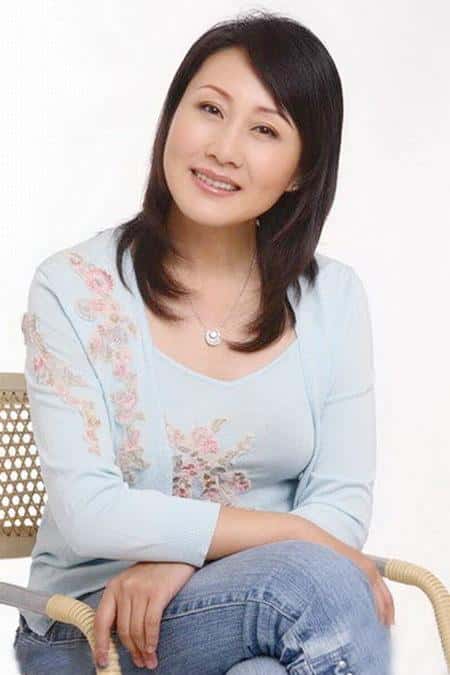 影视演员张凯丽的简历（张凯丽个人简历资料介绍）