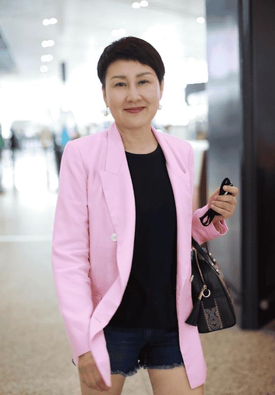 影视演员张凯丽的简历（张凯丽个人简历资料介绍）