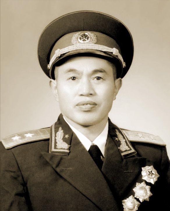 张桃芳 上将（张桃方的故事介绍）