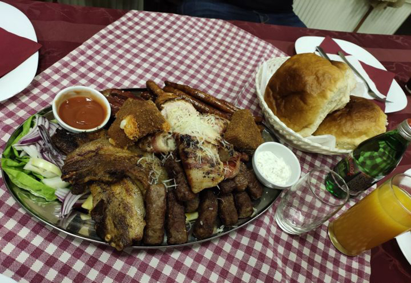 塞尔维亚现在经济发展怎么样（塞尔维亚人口与面积）