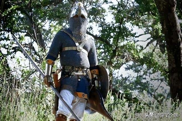 最帅的盔甲图片（世界上最帅的十套盔甲）