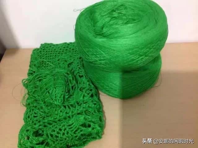 澳毛大衣为什么很扎人(大衣上写100澳毛真假)